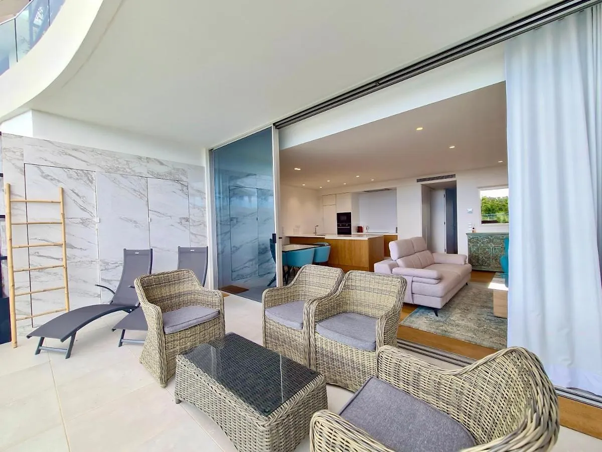 Lake 24: Luxury Marina Apartment Near Falesia Beach Vilamoura