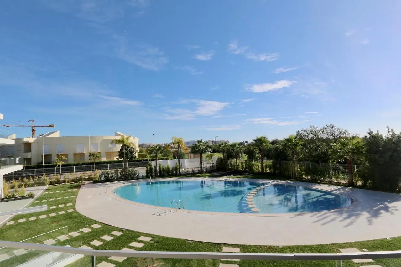 Lake 24: Luxury Marina Apartment Near Falesia Beach Vilamoura