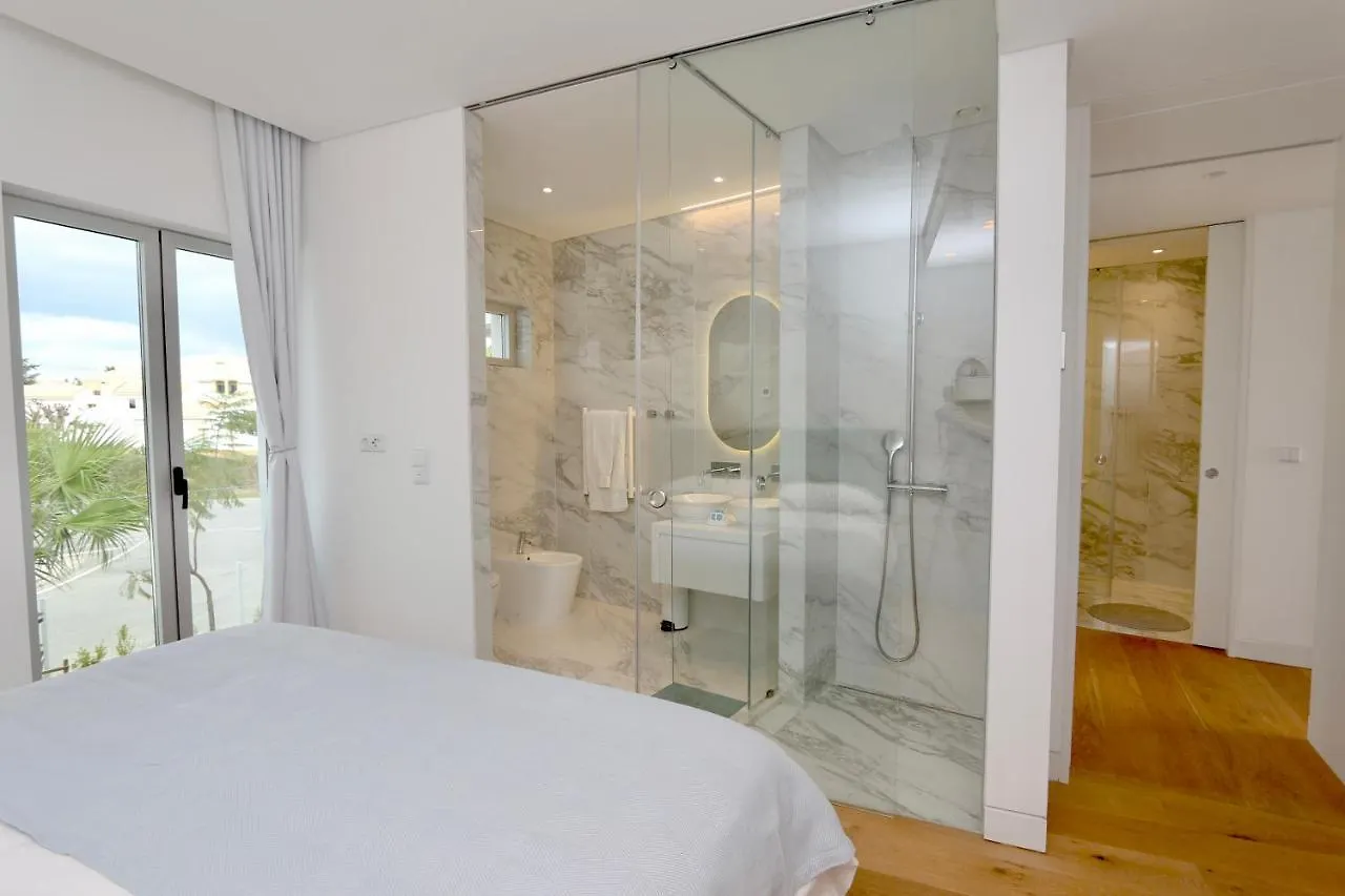 Lake 24: Luxury Marina Apartment Near Falesia Beach Vilamoura
